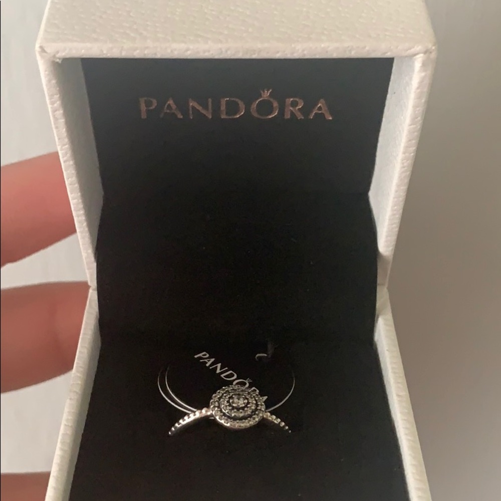 Pandora Silver Elegant Ring